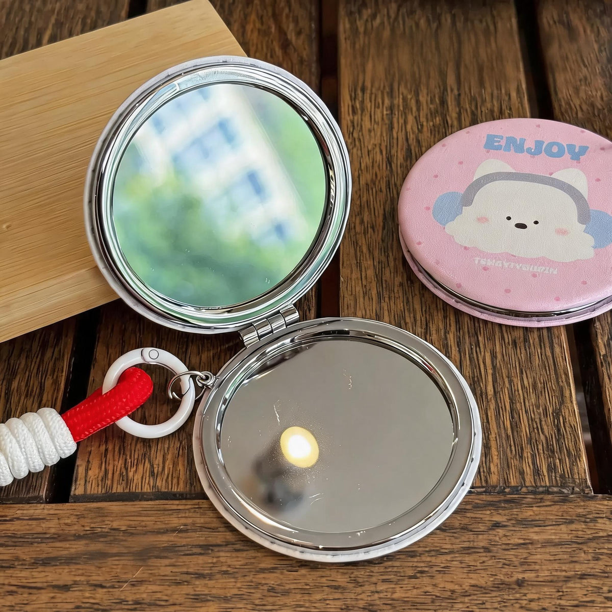 Cartoon Wrist Strap Folding Mirror