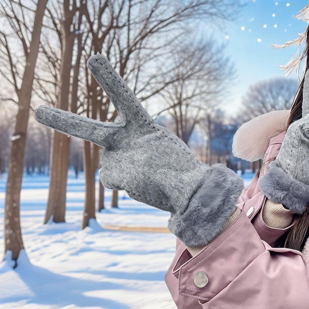 Plush Cuff Touchscreen Gloves