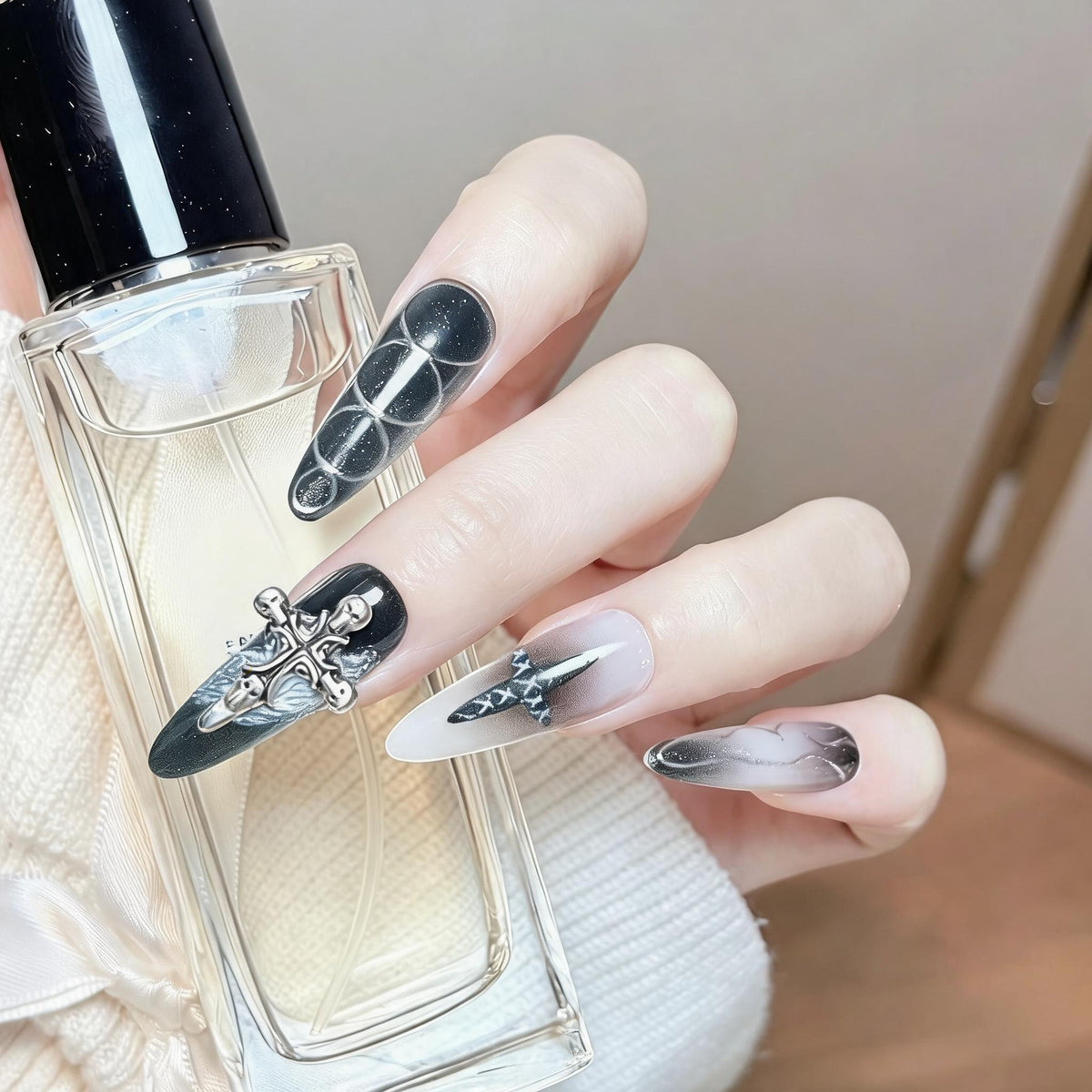 Gothic Smoke Cross Press-on Nails
