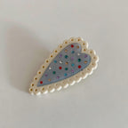 Scalloped Heart Sparkle Hair Clip
