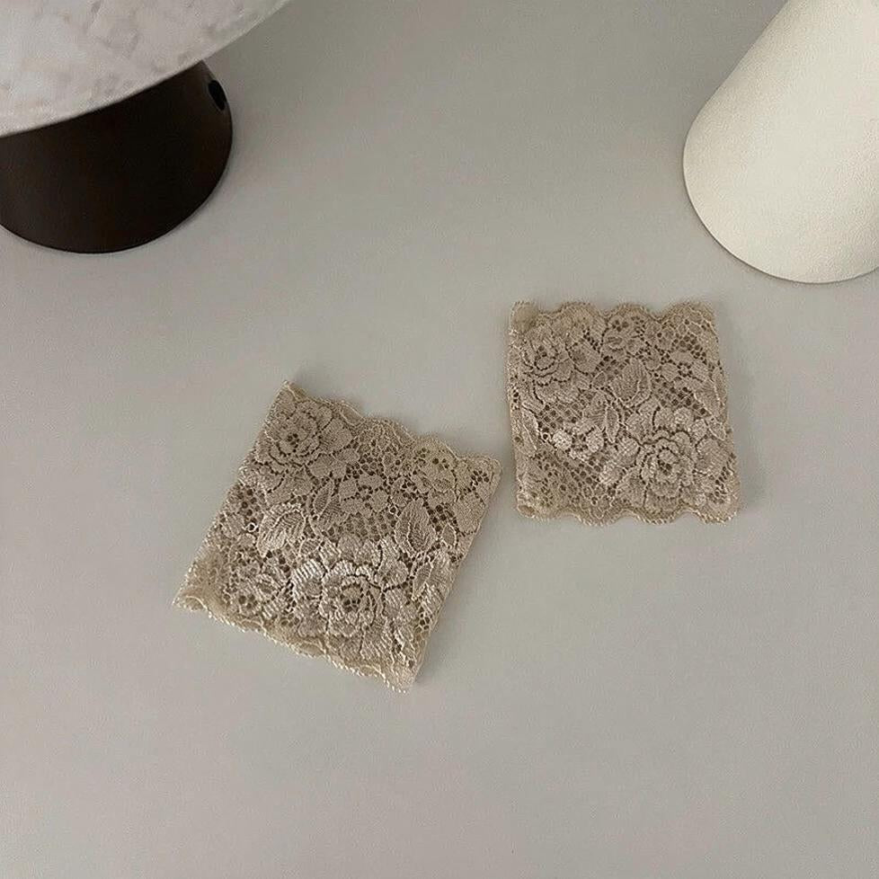 Cushioned Lace Sandal Socks