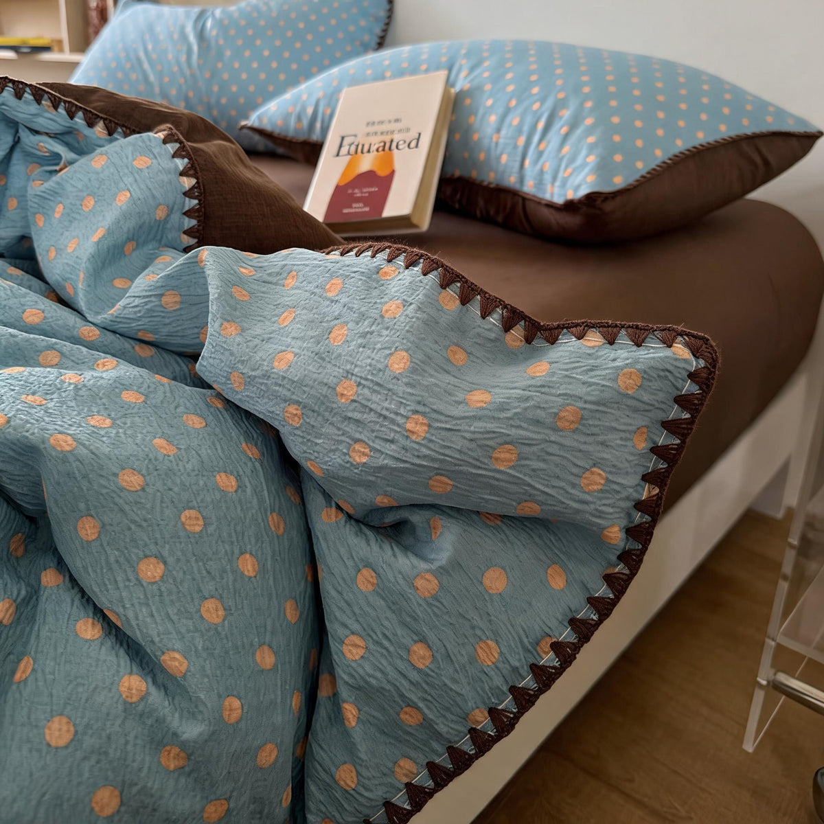 Crinkle Cotton Polka Dot Bedding
