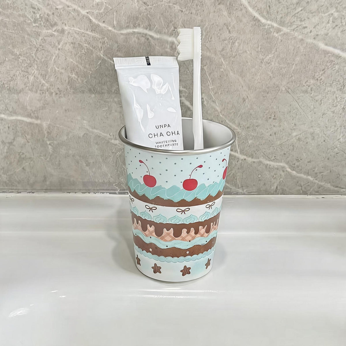 Strawberry Cake Toothbrush Cup