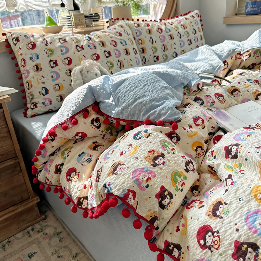 Pompom Trim Quilted Bedding Set
