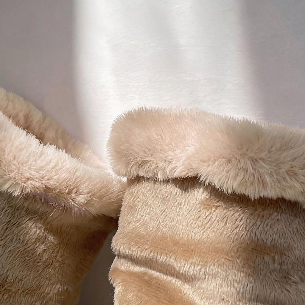 Plush Cuff Touchscreen Gloves