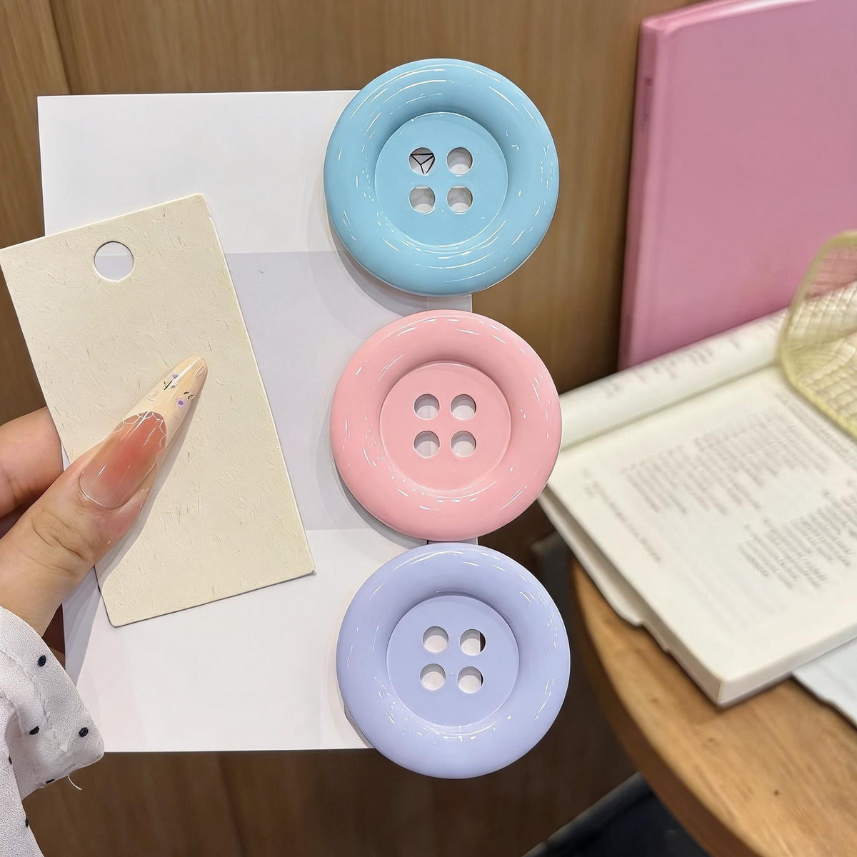 Oversized Button Fringe Clips