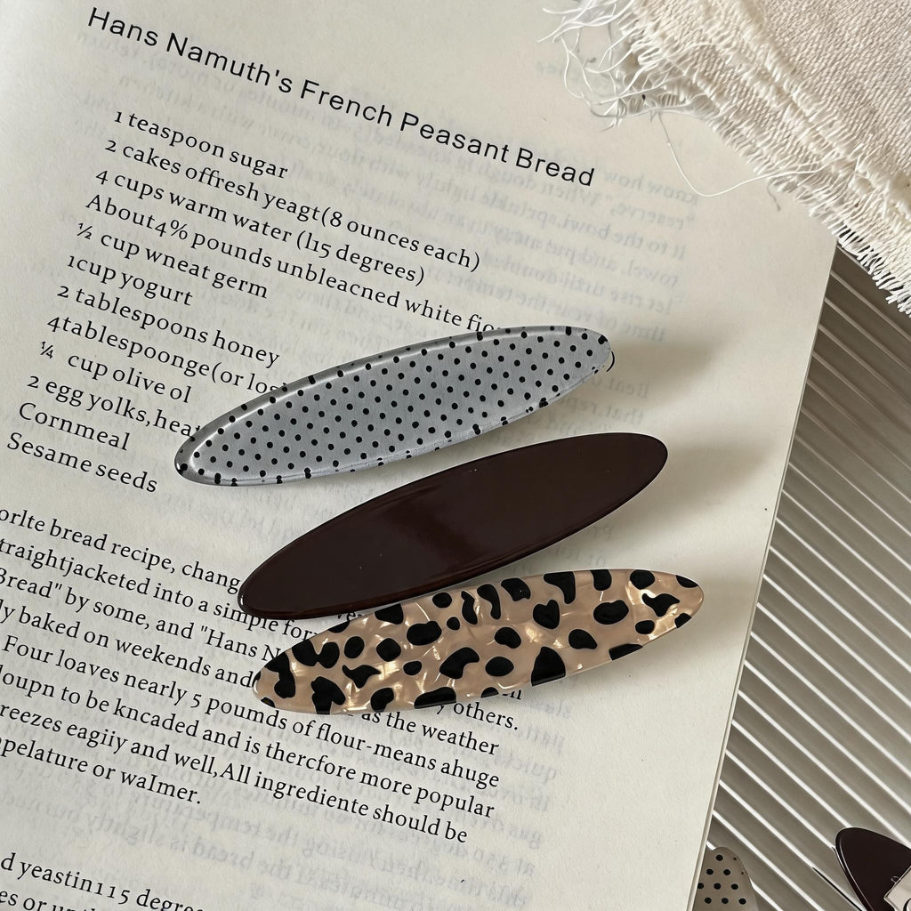 Retro Print Oval Hair Clips