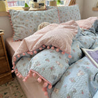 Pompom Trim Quilted Bedding Set