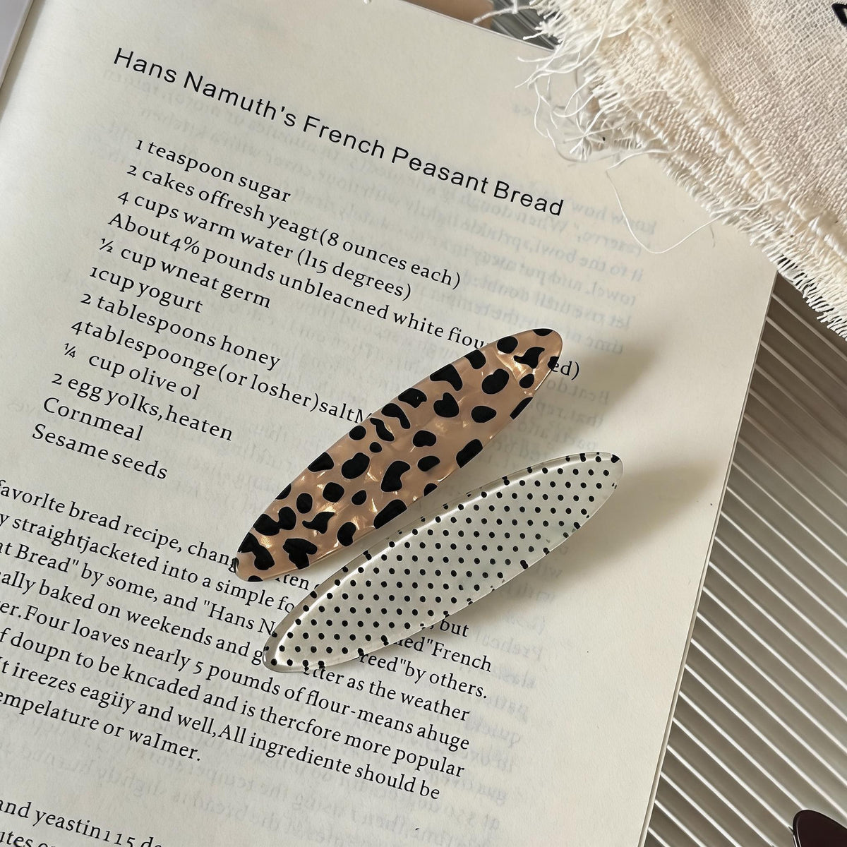 Retro Print Oval Hair Clips