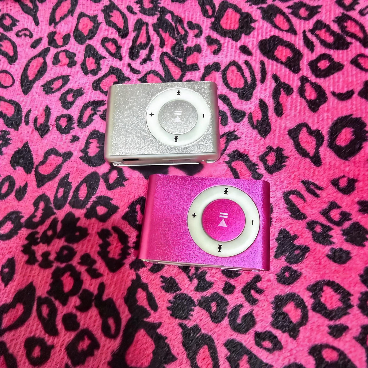 Y2K Clip-On MP3 Player