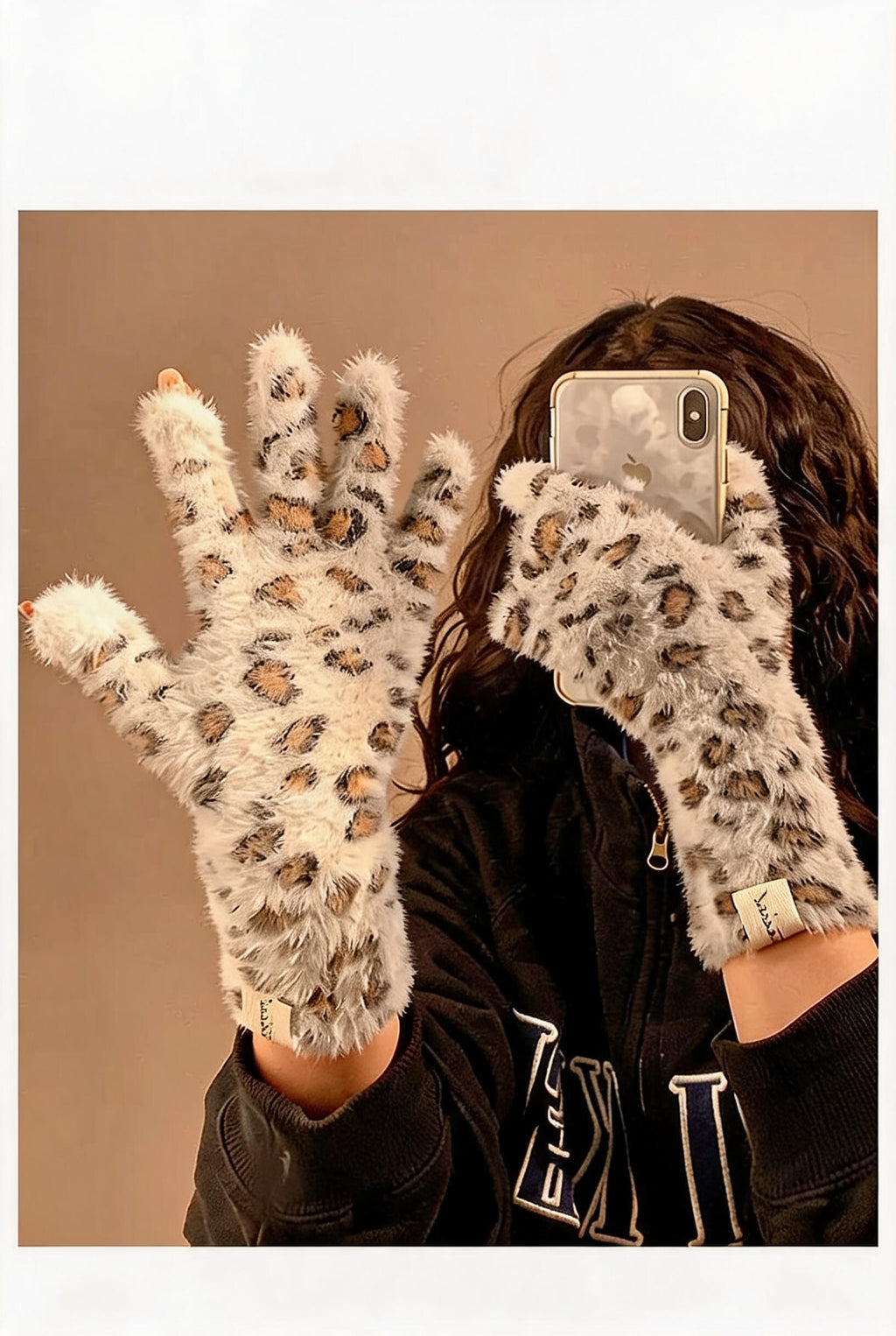 Fuzzy Leopard Touchscreen Gloves
